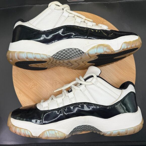 Air Jordan 11 Retro Low Iridescent Men’s Size 11.5 main image 7